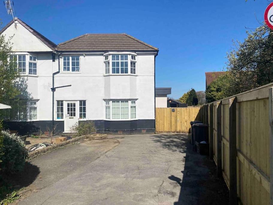 Stylish Apartment Near The Centre Of Harrogate Luaran gambar